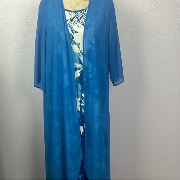 Bundle - Picture 1 of 2